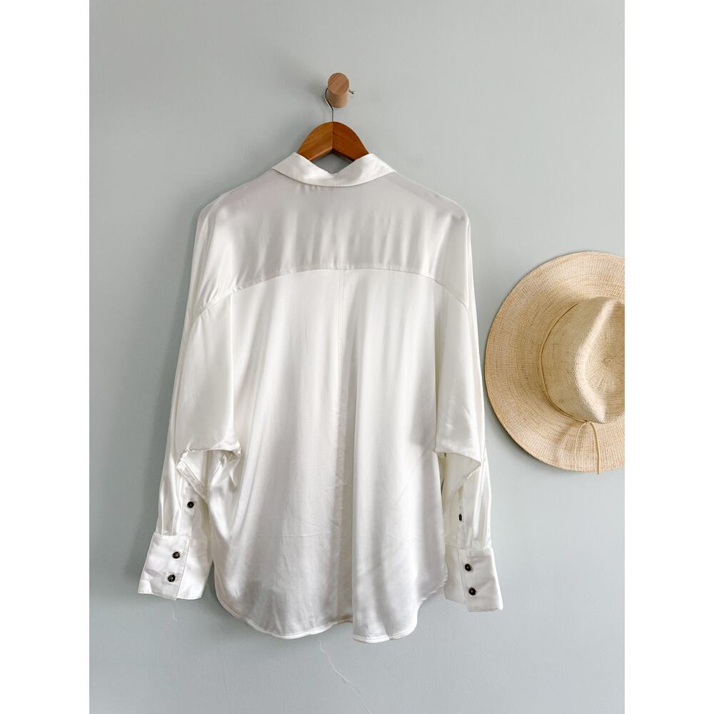 Madewell | NWOT Satin Dolman Button-Up Shirt Winter‎ White | Sz M - Picture 9 of 10